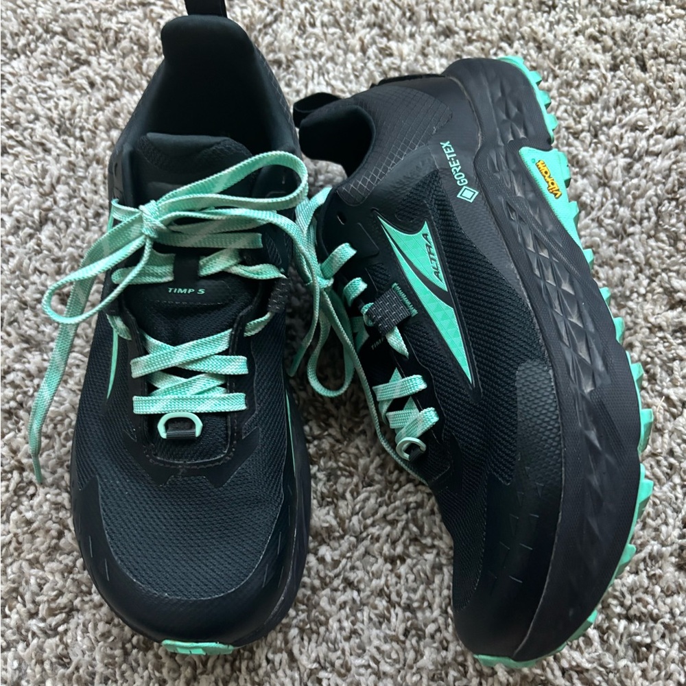 Altra Timp 5  Black and Teal Trail Running Shoes, 9.5 mint - Gortex